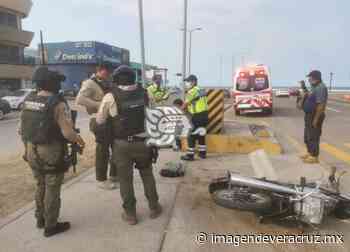 Se derrapa motociclista en boulevard Adolfo Ruiz Cortines - Imagen de Veracruz