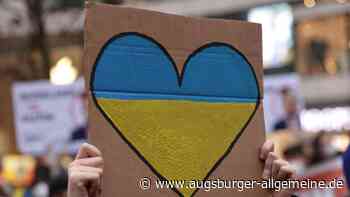 Ulm: Krieg in der Ukraine: Mahnwache für den Frieden in Neu-Ulm | Neu-Ulmer Zeitung - Augsburger Allgemeine