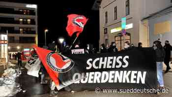 Gauting: Demo gegen Corona-Protestmarsch - Süddeutsche Zeitung - SZ.de