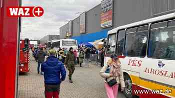 Witten: Hilfskonvoi bringt Kriegsflüchtlinge in Sicherheit - WAZ News