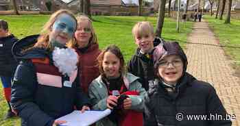 Leerlingen Kraaiennest duiken in Jeugdboekenmaand | Dendermonde | hln.be - Het Laatste Nieuws