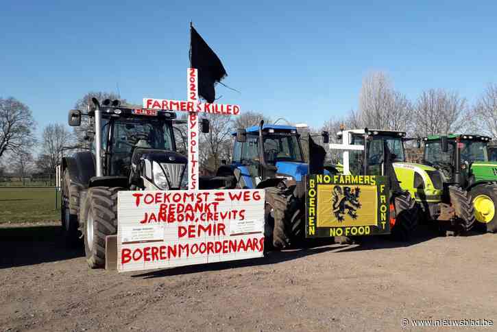 Karavaan van 65 tractoren in Brasschaat: boerenprotest tegen stikstofakkoord wordt harder