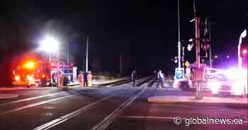 Pedestrian killed by train in Saint-Bruno-de-Montarville, Longueuil police investigating - Global News