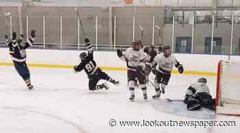 Overtime needed for Tritons hockey wins over Comox - Pacific Navy News : Pacific Navy News - Victoria Lookout