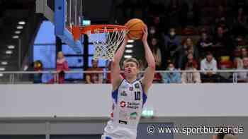 104:91! Dresden Titans feiern Schützenfest in Coburg - Sportbuzzer