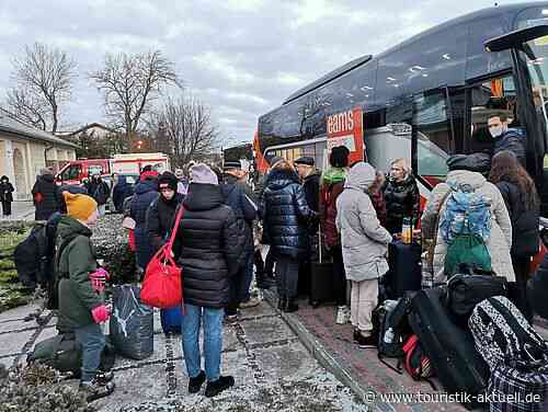 Touristiker aus Sachsen starten „Bus-Brücke“
