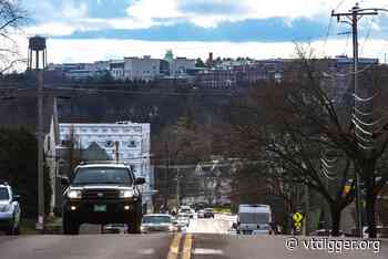 Amid widespread workforce unrest, UVM Medical Center residents form a union - vtdigger.org