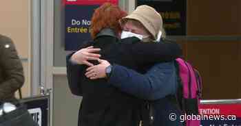 Edmonton-area woman reunites with mother who fled Ukraine