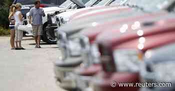 U.S. consumer confidence slips, migration to the South fuels house price inflation - Reuters.com