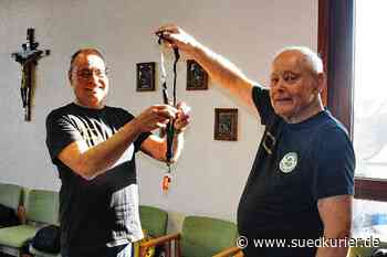 Mühlhausen-Ehingen: Neuer Leiter für Historische Sammlung: Helmut Fluck übergibt den Schlüssel an Albert Stöckl - SÜDKURIER Online