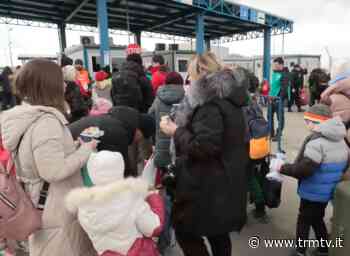 Ucraina, fermo al confine il pullman partito da Matera nei giorni scorsi - TRM Radiotelevisione del Mezzogiorno