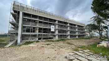 JESI / Scuola "Martiri della Libertà", cantiere ancora fermo - QdM Notizie - QDM Notizie