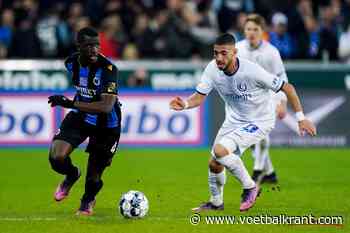 Man in vorm bij de Buffalo's stapt mee vliegtuig op richting Griekenland