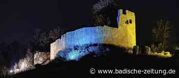 Burg Lichteneck erstrahlt in den Farben der Ukraine - Kenzingen - Badische Zeitung