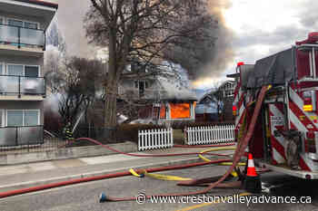 Heritage home explodes in Penticton, flames spread to neighbouring apartment – Creston Valley Advance - Creston Valley Advance