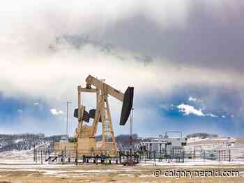 COVID-19 Update: Province tables bill requiring municipalities to get permission for certain bylaws | AHS to rescind immunization for workers policy | 467 new cases, seven deaths - Calgary Herald