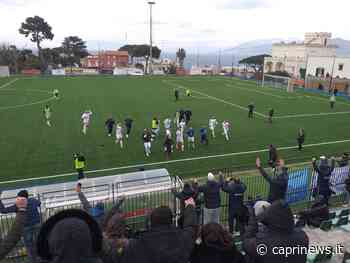 Calcio campionato di Promozione: una grande vittoria dell'Uc Givova Capri Anacapri, ko la capolista Massa Lubrense. Il video del bellissimo gol-partita di Giliberti - Capri News