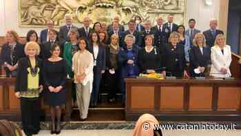 Dalla sala del Consiglio Comunale di Catania il premio “Essenza Donna” dedicato alla pace - CataniaToday