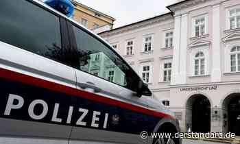 Challenge aus dem Internet: Oberösterreichische Mädchen klebten sich selbst zusammen - DER STANDARD