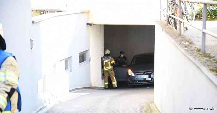 Heidelberg:  Frau wird unter Auto eingeklemmt