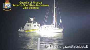 Crotone, barche dei migranti riutilizzate per scopi sociali e culturali - Gazzetta del Sud - Edizione Catanzaro, Crotone, Vibo