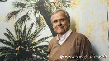 Axel Hacke kommt zur Lesung nach Dachau. - Süddeutsche Zeitung - SZ.de