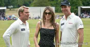 Shane Warne used to munch on lasagne sandwiches with Ashes rival Michael Vaughan - Daily Star