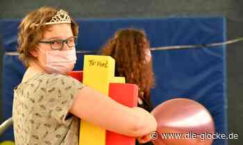 Inklusives Sportprojekt beim Turnverein Verl besucht - Die Glocke