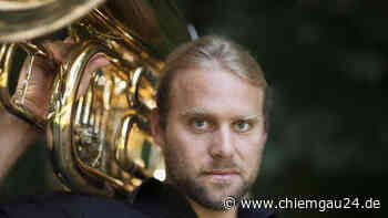 Traunstein: Tubist Andreas Martin Hofmeir im NUTS - chiemgau24.de