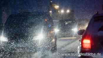 Schneefall sorgt für glatte Straßen: Unfall in Dissen - Süddeutsche Zeitung - SZ.de