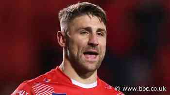 Super League: Hull KR 8-42 St Helens - Makinson hat-trick as Saints maintain 100% start - BBC