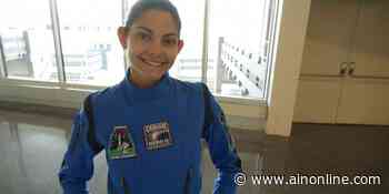 Aspiring Astronaut Promotes Flight Suit Maker at HAI - Aviation International News