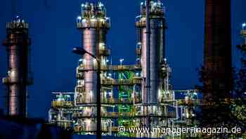 Ukraine-Krieg: Ökonomen erwarten Rezession und höhere Inflation in Deutschland