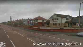 Appeal after man tries to steal pensioner's handbag