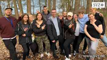 Aktion in Wittenberge: Jugendforum Prignitz will Ukrainern helfen | svz.de - svz – Schweriner Volkszeitung