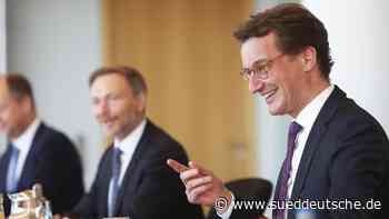 Wegen Kind und Beruf: Wüst gegen Sitzungen am Abend - Süddeutsche Zeitung - SZ.de