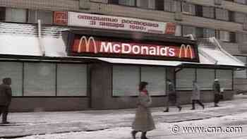 CNN's 1990 coverage of McDonald's first opening in Russia