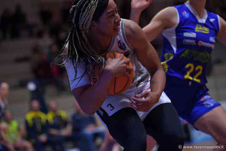 Al PalaBubani il recupero della partita con Moncalieri: gran rimonta dell'E-Work e vittoria finale - Ravennawebtv.it