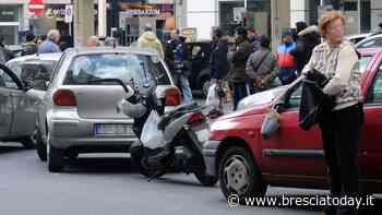 Il distributore con la benzina a meno di 2 euro: tutti in coda per il pieno - BresciaToday