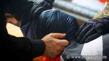 Essen: Wegen 10.000 Euro! Hofbesitzerin lässt Hufschmied foltern - DER WESTEN