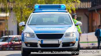 Radfahrer kommt bei Unfall mit Lkw bei Harburg ums Leben