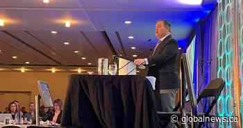 Premier Kenney warns municipalities it’s too soon to be spending soaring oil revenues