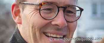 Hausse de 37 % du salaire: 4,37 M$ pour le patron de Desjardins