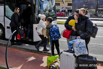 Ucraina: 15 profughi (sette bambini) sono arrivati a Matera - Agenzia ANSA