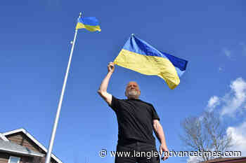Lower Mainland man flies Ukraine flag in support of its people – Langley Advance Times - Langley Advance Times