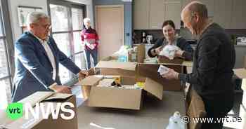 Burgemeester Kris Van Dijck vertrekt met bestelwagen vol hulpgoederen vanuit Dessel naar inzamelpunt in Warschau: "Mijn hart bloedt" - VRT NWS
