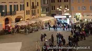 Carpi. Piazza Garibaldi, esposto in Comune «Volume troppo alto per due giorni» - La Gazzetta di Modena