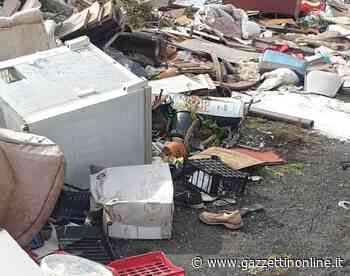 Giarre, intensificati i controlli contro chi alimenta le micro discariche - Gazzettinonline