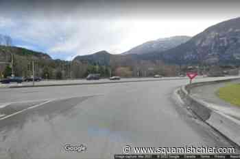 What are road crews doing at the entrance of Squamish? - Squamish Chief