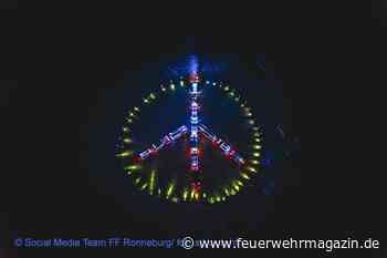 Feuerwehren im Kreis Greiz senden Friedenszeichen - Feuerwehr-Magazin